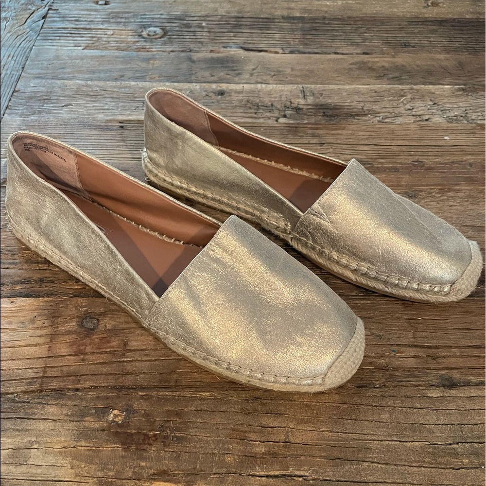 Never worn Halogen Sabine espadrille flat